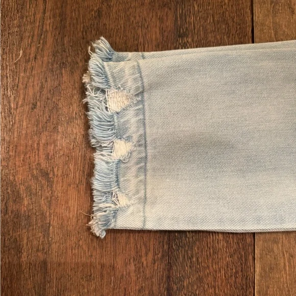 (Selling as set)3 pairs/ Size 2 women’s old navy jeans - Picture 7 of 11